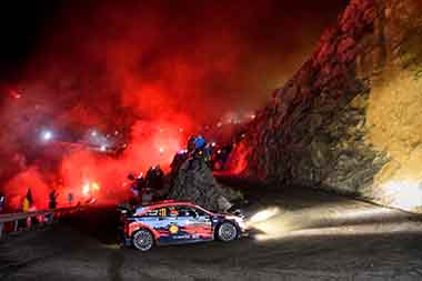 Neuville Thierry/Gilsoul Nicolas - Hyundai i20 Coupe WRC - WRC Monte Carlo 2020