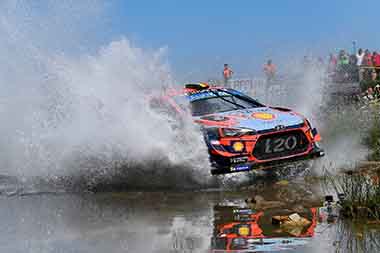 Neuville Thierry/Gilsoul Nicolas - Hyundai i20 Coupe WRC - WRC Rally Italia Sardegna 2019